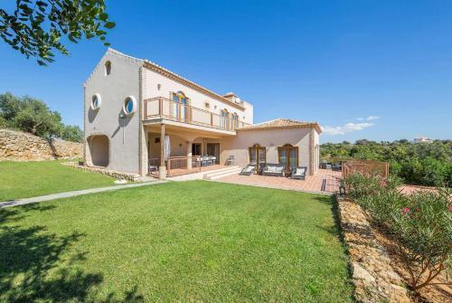 Alcantarilha Villa Sleeps 8 Air Con Wifi