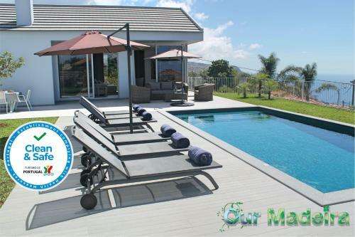 Villa Calheta Heights By Ourmadeira