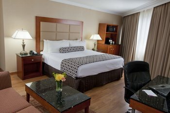 Crowne Plaza Hotel Richmond Downtown