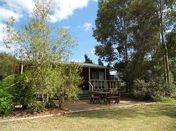 Hotel Twin Trees Country Cottages