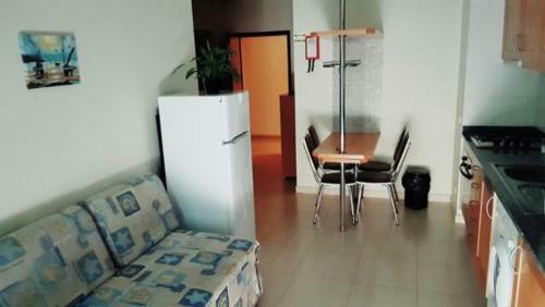 Apartamento T1 With Beautiful Balcony
