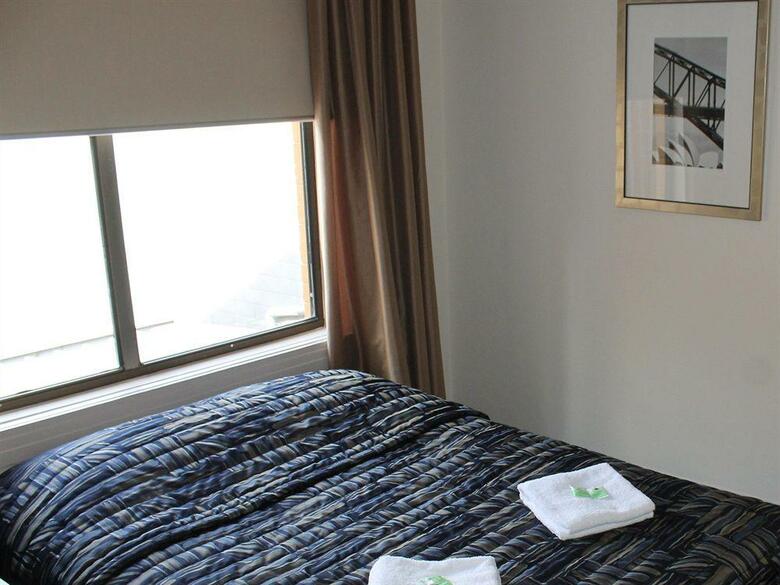 Royal Exhibition Hotel