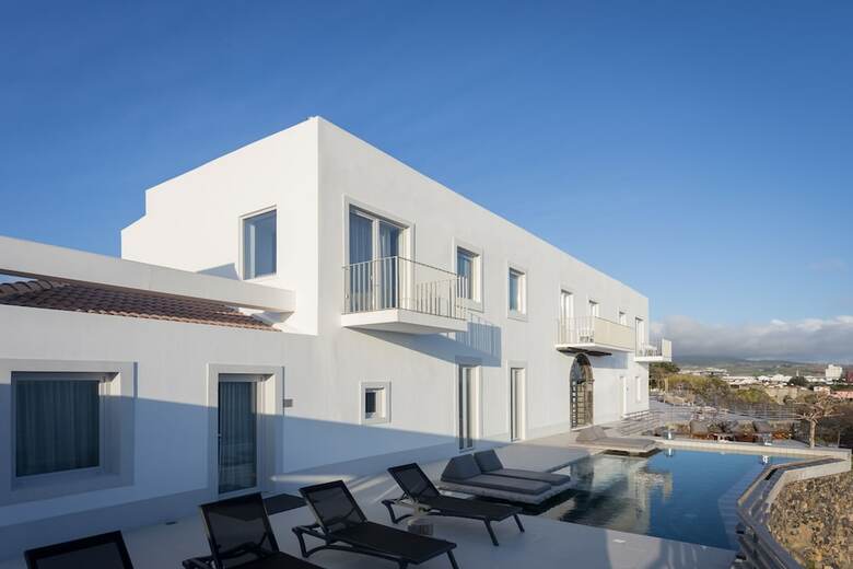 Hotel White Exclusive Suites & Villas