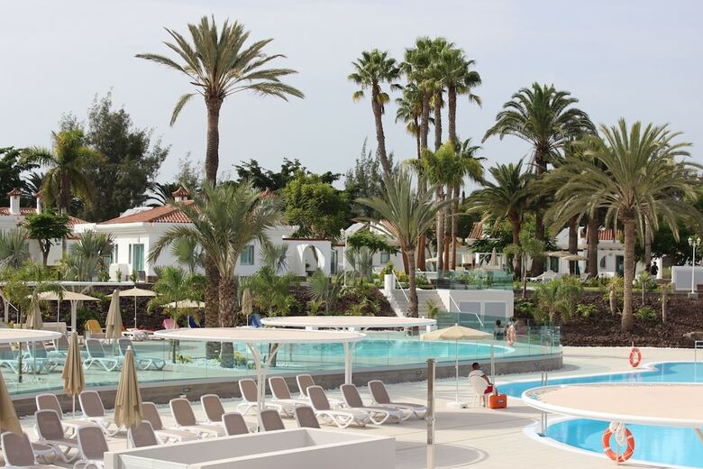 Apartamentos Livvo Dunagolf Suites