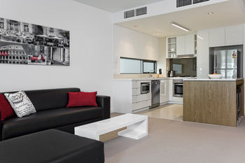 Hotel Quattro On Astor Apartments
