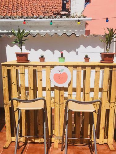 Albergue Cascais Terrace Fruit Point