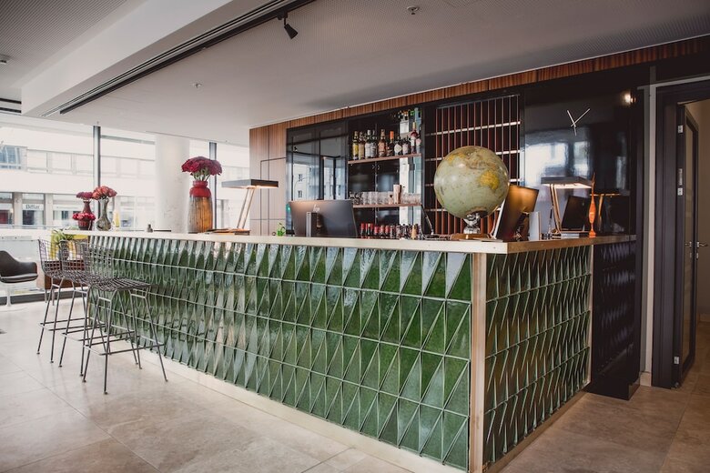 Henri Hotel D�sseldorf Downtown