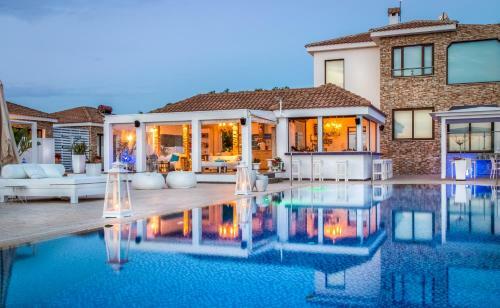 Hotel Cape Serenity Resort - Adults Only