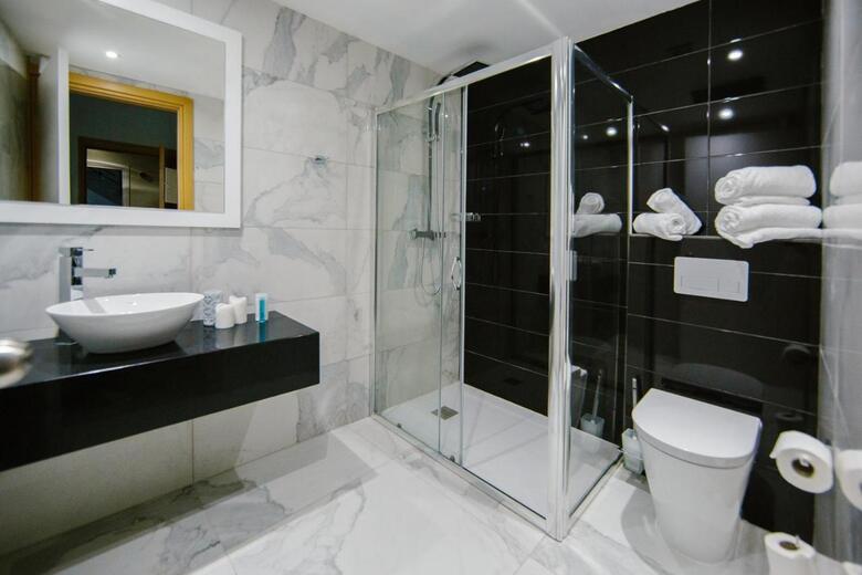 Qbic City Hotel