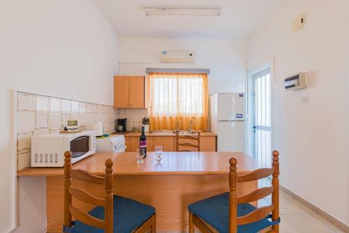 Color Cyprus Dhekelia Apartments