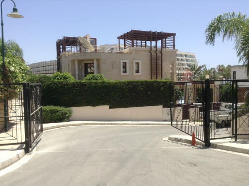 Apartamento Beach Maisonette Limassol Star