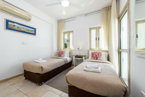 Sunrise Bay Villas