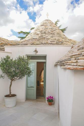 Bed & Breakfast Trulli Ant� Charme & Relax