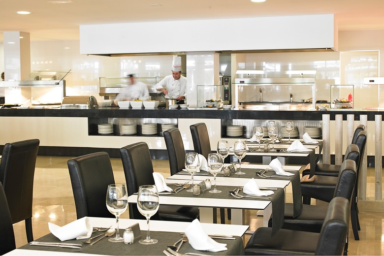 Hotel Astoria Playa S�lo Adultos