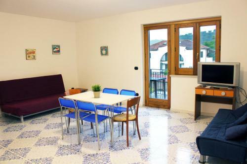 Mare Apartments