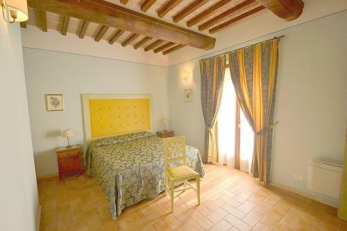 Casole D'elsa Villa Sleeps 2 Pool Air Con Wifi