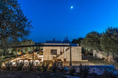 Cisternino Villa Sleeps 7 Pool Air Con Wifi