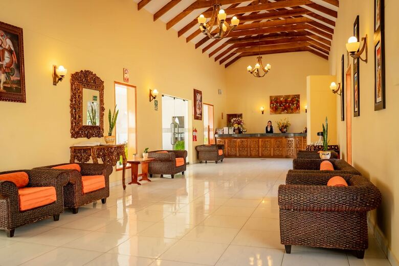 Hotel Agustos Urubamba