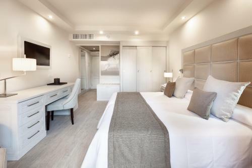 Hotel Riu Garoe