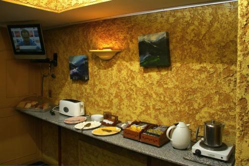 Hotel & Business Center Curic�