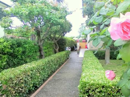 Villino La Rosa A Viareggio