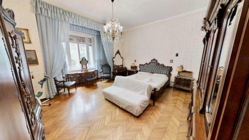 Apartamento Triestevillas Retro' Decor Laghi, 7guests