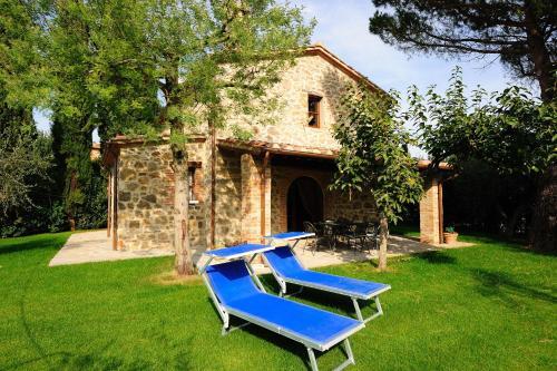 Vernazzano Basso Apartment Sleeps 6 Pool Wifi