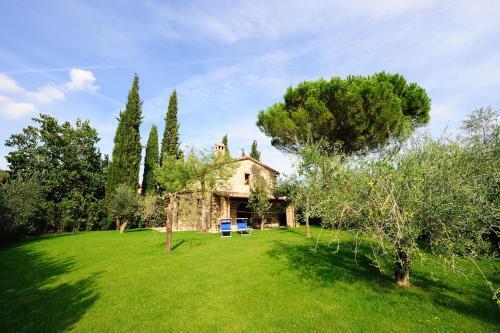 Vernazzano Basso Apartment Sleeps 6 Pool Wifi