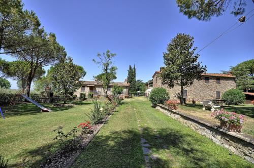 Vernazzano Basso Apartment Sleeps 4 T242186