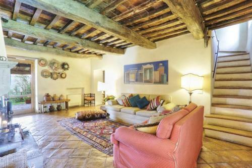 Umbertide Villa Sleeps 11 Pool Wifi
