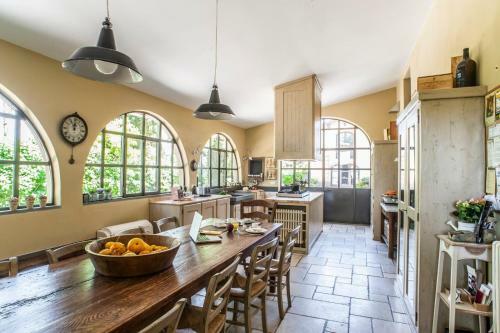Terranuova Bracciolini Villa Sleeps 12 Pool Air Con