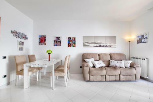 G&g Sorrento Apartments