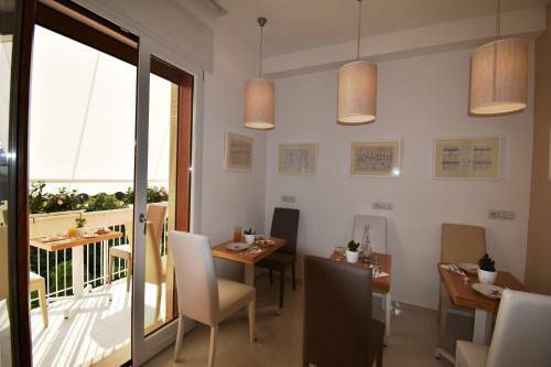 Hostal Melody Sorrento Suites