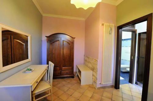 Sorrento Villa Sleeps 6 Air Con Wifi