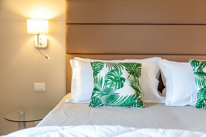 Bed & Breakfast Album Boutique Rooms