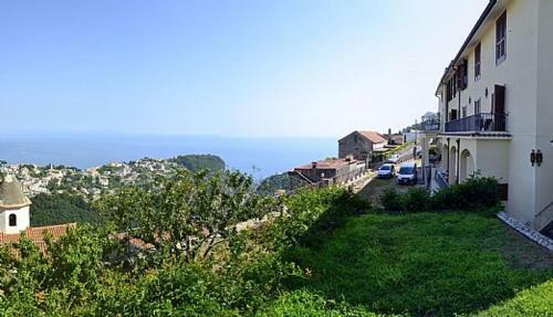 Scala Villa Sleeps 6 Pool Air Con Wifi