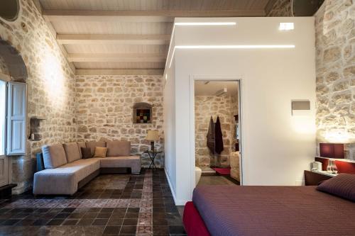 Scicli Villa Sleeps 6 Pool Air Con Wifi