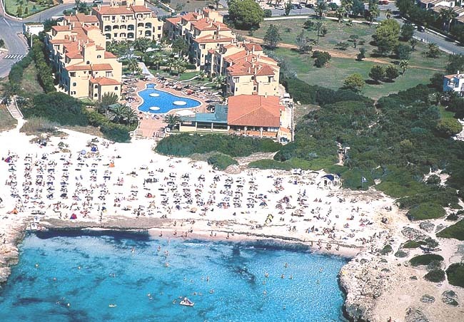 Apartamentos Carema Beach Menorca