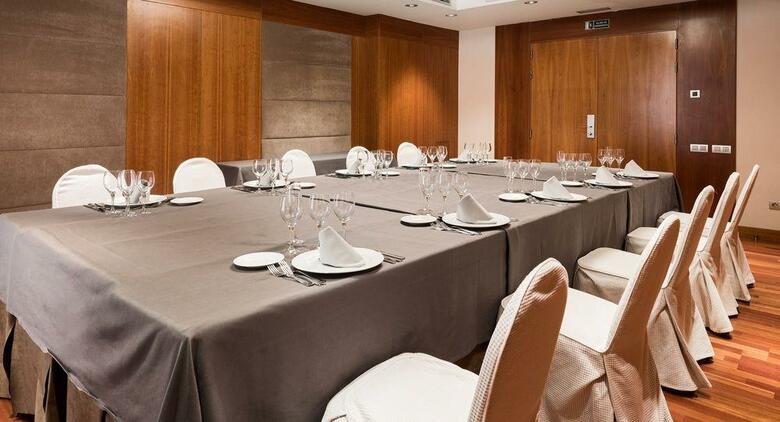 Hotel NH Ciudad De Almeria