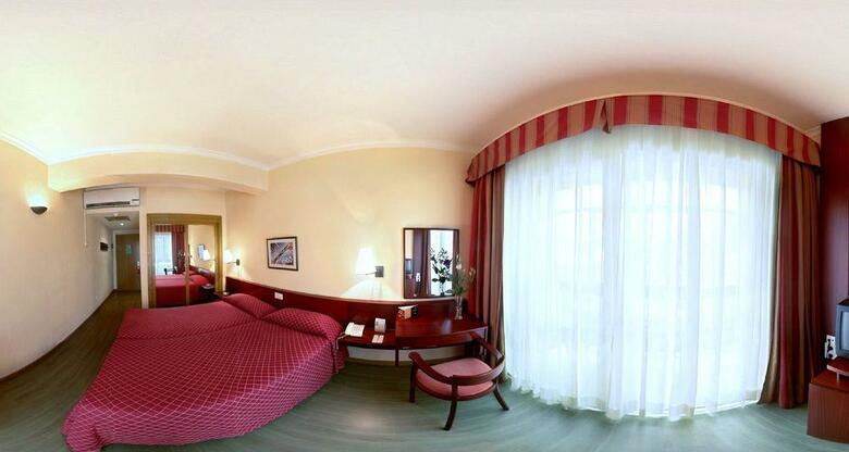 Hotel NH Las Palmas Playa Las Canteras