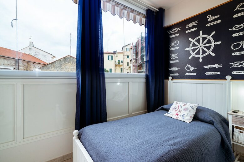Hostal "6 In Centro" Guest House
