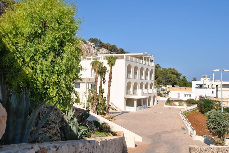 Est Hotel