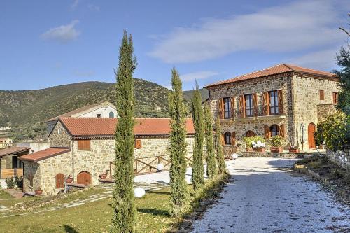 Santa Maria Villa Sleeps 8 Wifi
