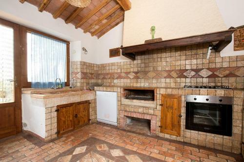 San Quirico D'orcia Villa Sleeps 8 Pool Wifi