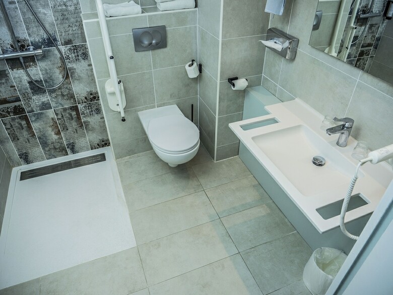Hotel Best Western Uzes Pont Du Gard