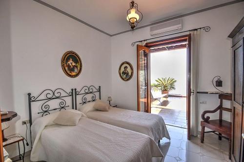 Positano Villa Sleeps 12 Pool Air Con Wifi