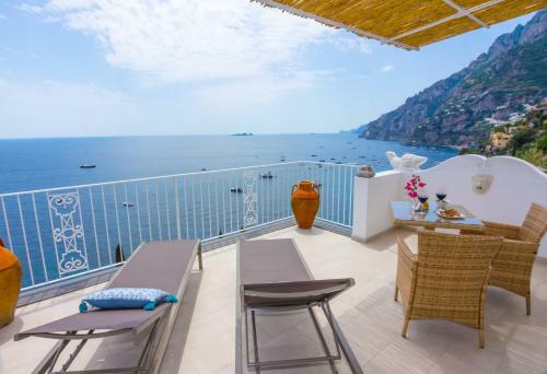 Hostal Villa Pietra Santa