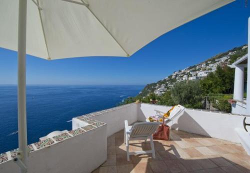 Praiano Villa Sleeps 6 T721533