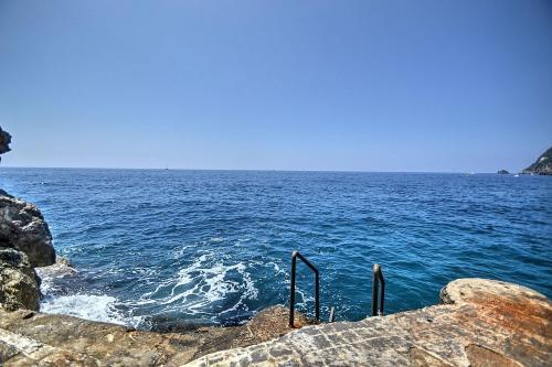 Praiano Villa Sleeps 14 Pool Air Con Wifi