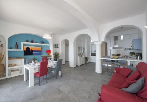 Praiano Apartment Sleeps 4 T721497